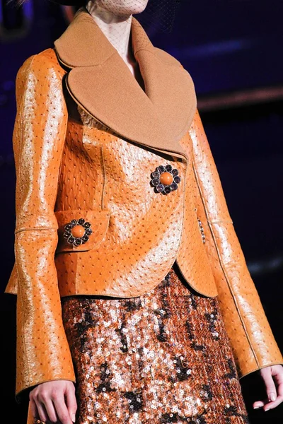 Look 147